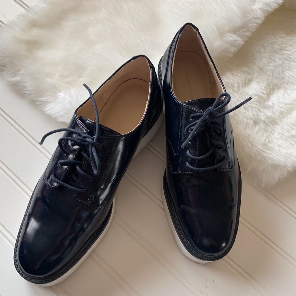 COPY - Zara Basic collection Navy shoes EUC